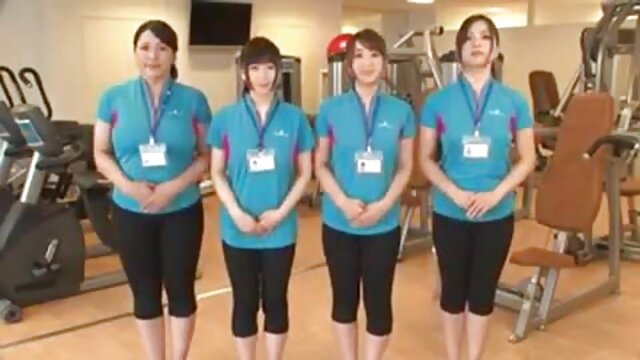 ジャナは、webカメラを介して巨乳を披露 無料 アダルト 動画 フェラ