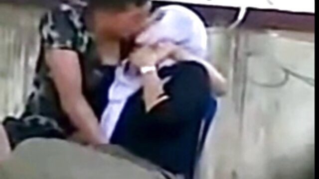十代の若者たちを埋める兼テイラー贅沢 エロ ふぇらちお